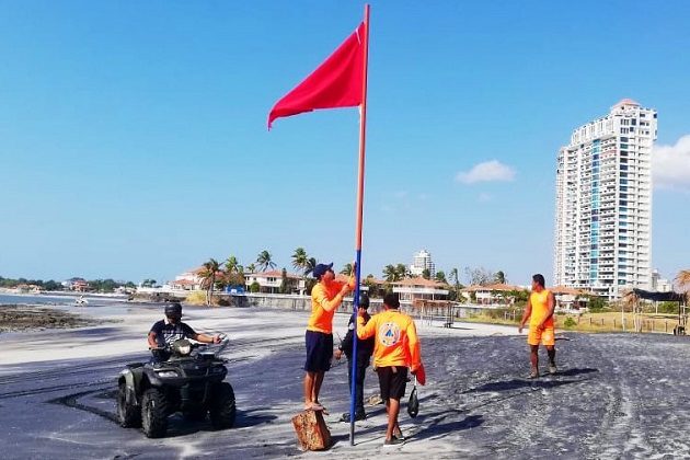 El uso de playas, ríos y balnearios a nivel nacional fue prohibido desde el pasado 15 de marzo. Foto cortesía Sinaproc