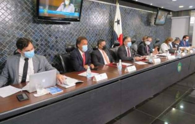 Los diputados de la Comisión de Credenciales decidieron no admitir las denuncias contra Laurentino Cortizo.