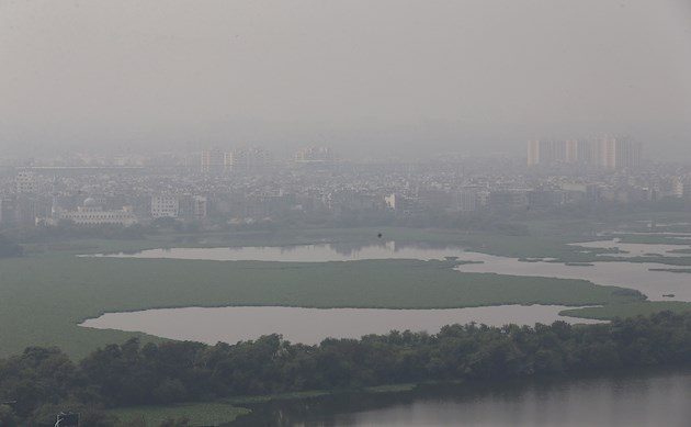 Tanto Nueva Delhi, considerada con frecuencia la capital más contaminada del mundo, como sus ciudades satélites, habían disfrutado de un aire considerablemente limpio durante un largo periodo desde el 25 de marzo gracias al confinamiento por el coronavirus, según un análisis de la Agencia Espacial Europea.