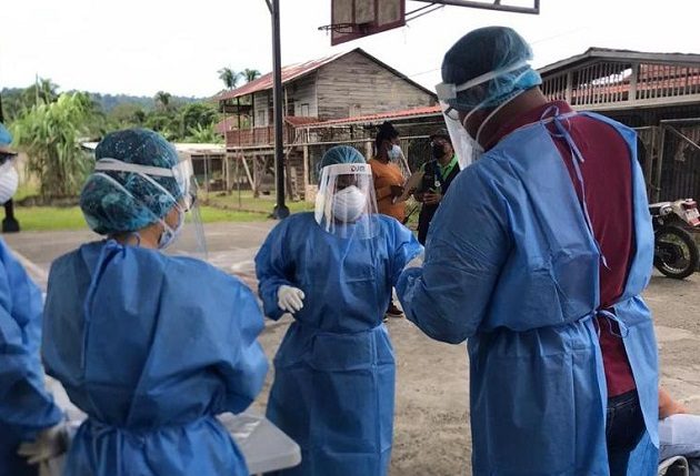 El porcentaje de positividad en el país es de 12.6 %, luego de que las autoridades de salud hicieron 6.622 pruebas de contagio.