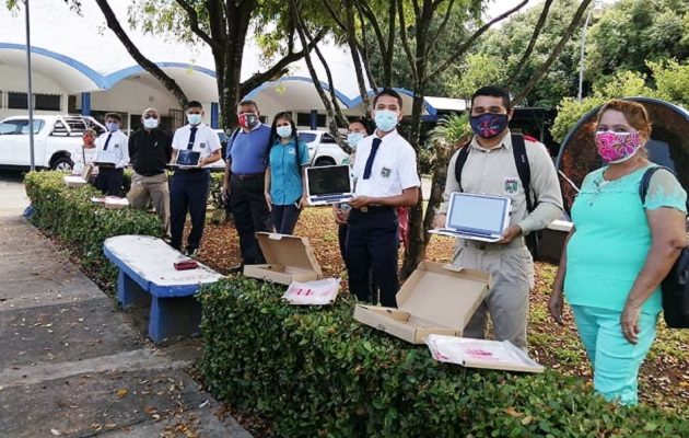 Los acudientes primero deben solicitar información en la dirección regional.