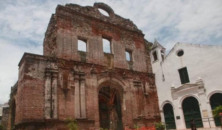 Ruinas de la iglesia y Convento de Santo Domingo.