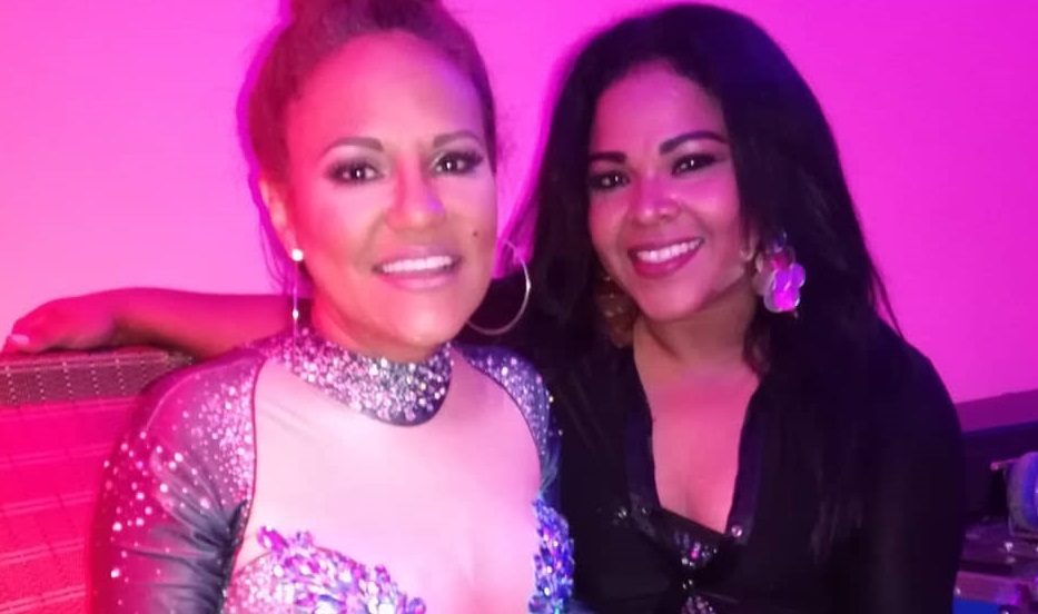 Sandra Sandoval junto a Susana Coronado. Instagram