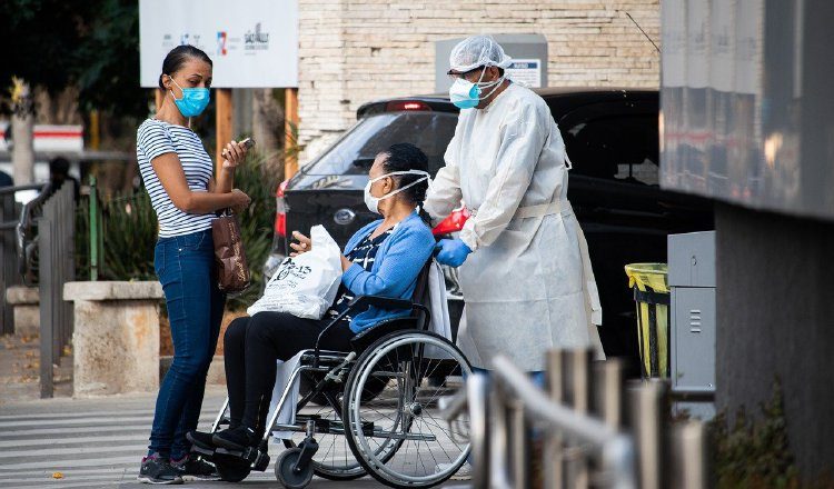 De un vistazo a las medidas de seguridad contra la COVID-19 que sigue la clínica.  Pixabay