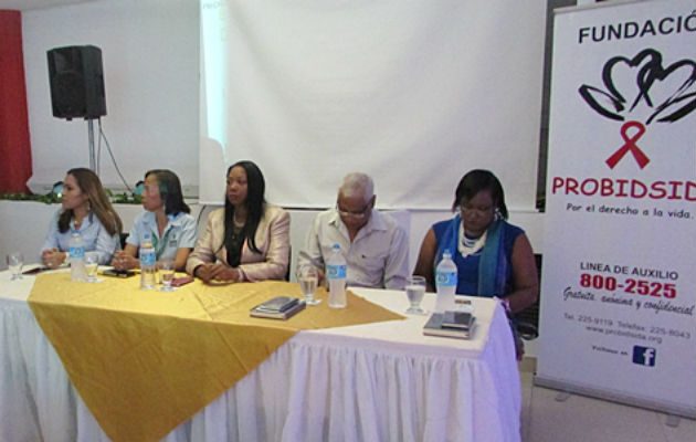 La oficina de Probidsida en la ciudad de Colon, arriba del restaurante Jenny, ha sido cerrada. Foto: Diómedes Sánchez S.