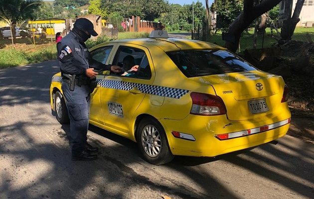 Los trabajadores que tengan que circular deberán contar con una carta.