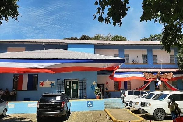 El Municipio de Colón también estuvo pendiente de los comercios que se mantenían funcionando, pero que no pagaban sus impuestos.