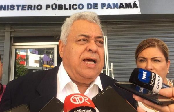 Alejandro Pérez es el abogado de Ricardo Martinelli.