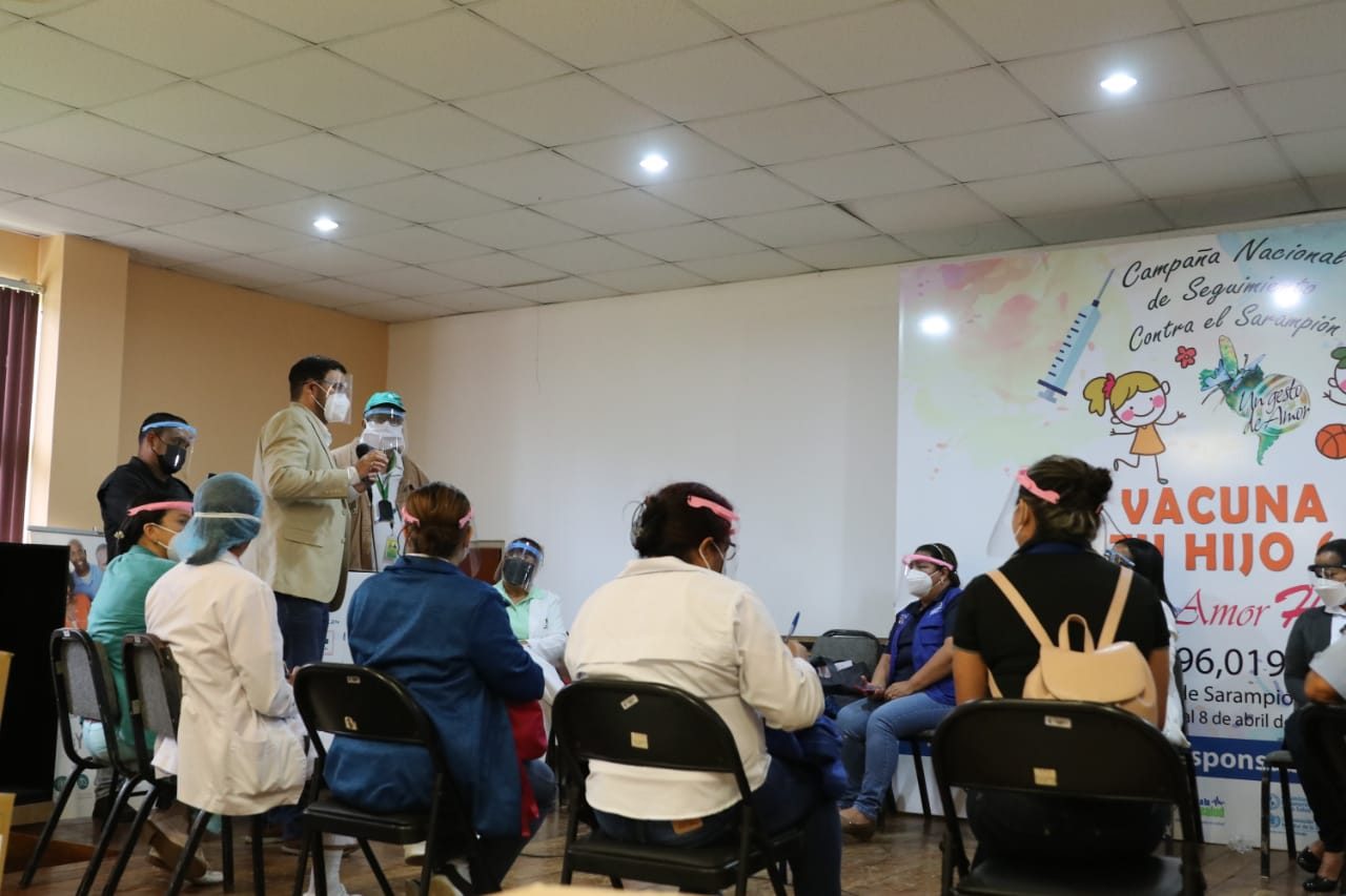 Capacitación a personal de salud.
