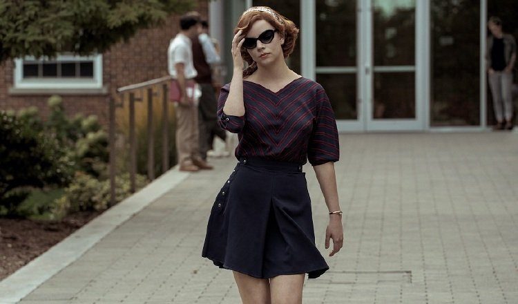 Anya Taylor-Joy en una secuencia de "Gambito de reina" de Netflix. EFE