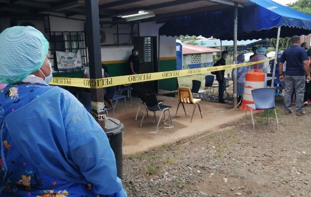 Existen casos en los que, transcurridos más de un mes de haber salido del confinamiento por el contagio de la covid-19, los beneficiarios no logran ser reactivados en el sistema.