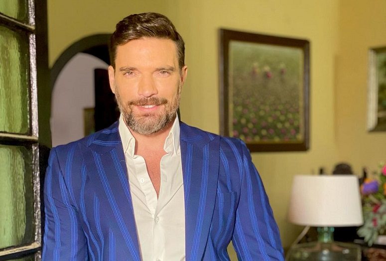 Julian Gil. Instagram