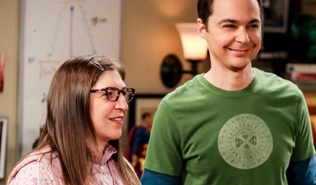 Mayim Bialik y Jim Parsons. Foto: Instagram