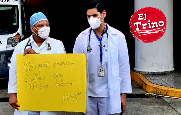 Médicos reclaman un proceso justo de vacunación contra la covid-19. Foto Víctor Arosemena Médicos reclaman un proceso justo de vacunación contra la covid-19. Foto Víctor Arosemena