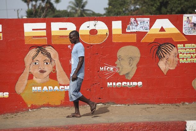 La OMS está preocupada por las informaciones de 4 muertes sospechosas de ébola en Guinea. Foto: EFE