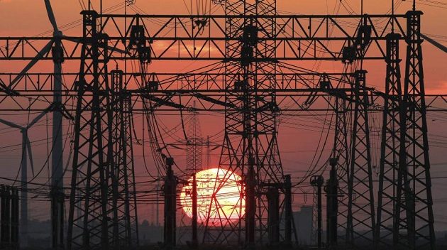 La Cofece advirtió de "lesiones" a la competencia porque la reforma eliminará el criterio económico para siempre despachar primero la electricidad de las plantas hidroeléctricas. Foto/EFE