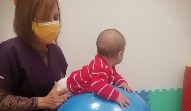 La estimulación temprana presencial se ha retomado. Foto: Cortesía