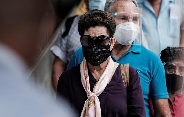 Costa Rica registró este sábado 1,840 nuevos casos de covid-19 en un día. Foto: EFE