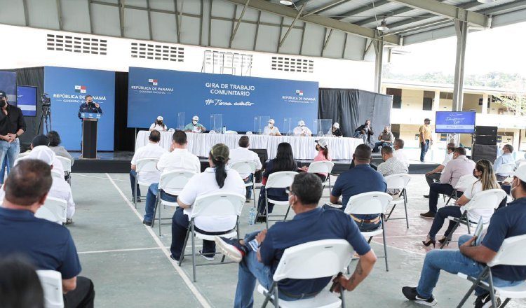El pasado sábado, el presidente Laurentino Cortizo estuvo en Chiriquí revisando la intervención de los centros educativos. Foto: Cortesía Meduca