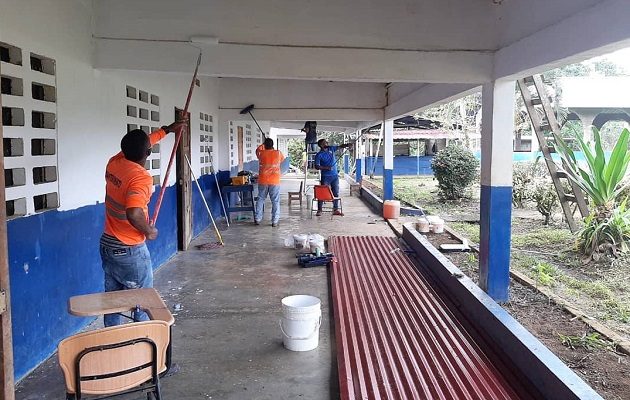 El Meduca trabaja en la adecuación de las escuelas. Foto: Cortesía Meduca