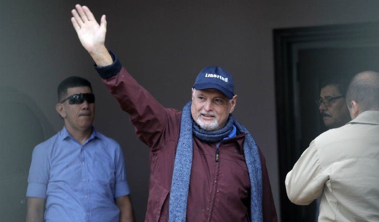  El expresidente de la República, Ricardo Martinelli, ha cuestionado cómo la justicia le es aplicada a él y a su familia. 