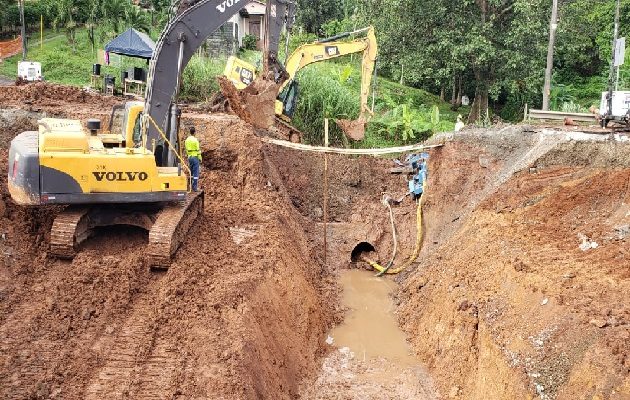 Los trabajos de reposición de la tubería deben concluir hoy. Eric A. Montenegro