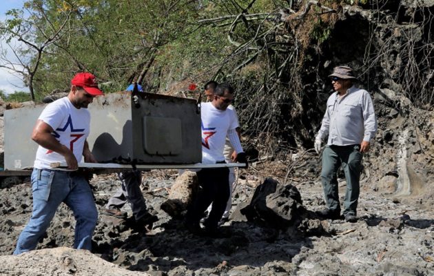 La cantidad de basura que llega a las playas no ha disminuido en los últimos años. Foto: Cortesía MiAmbiente