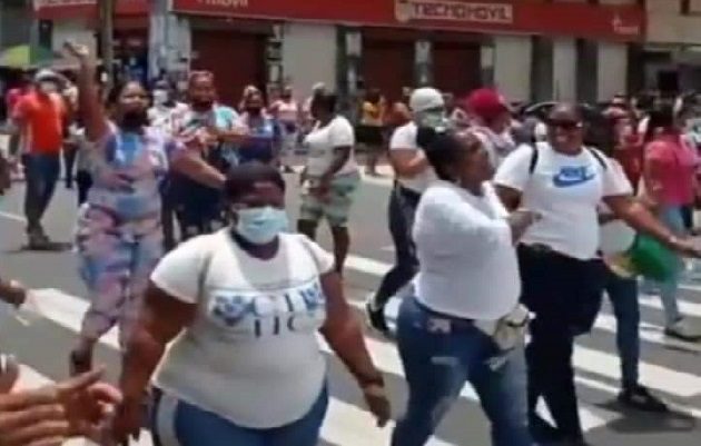 Las protestas no favorecen para nada a la golpeada economía de la provincia de Colón. Foto: Diomedes Sánchez