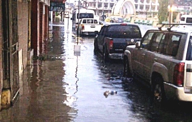 Poco a poco las aguas fueron bajando y todo regresó a la normalidad. Foto: Diomedes Sánchez