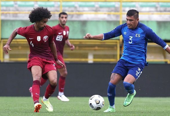 Catar se impuso a El Salvador en su último amistoso. Foto:@QFA_EN