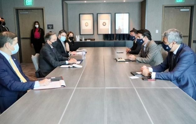 El presidente de la República, Laurentino Cortizo, busca buenas inversiones para reactivar la economía.