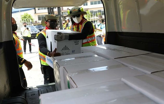 La vacunación ayudará a disminuir la circulación de nuevas variantes. Foto: Cortesía Aeropuerto Internacional de Tocumen