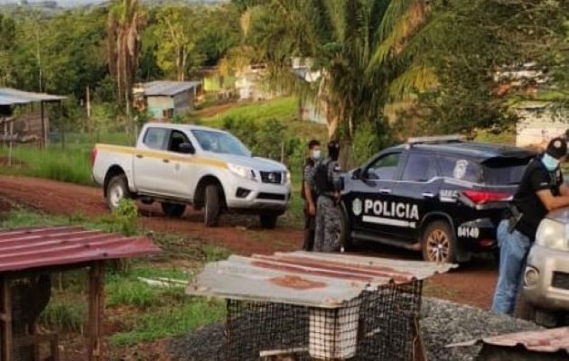 En el área del distrito de La Chorrera, provincia de Panamá Oeste se llevaron a cabo varias diligencias de allanamiento con el fin de dar con personas requeridas por las autoridades por diversos delitos. Foto: Cortesía PGN
