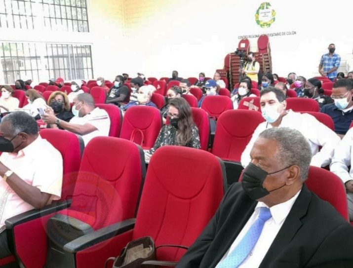 La Comisión Legislativa se reunió en el Centro Regional Universitario de Colón (CRUC). Foto: Diómedes Sánchez 