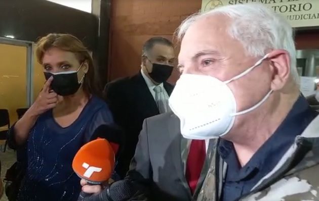 El expresidente Ricardo Martinelli dio declaraciones a su salida del Sistema Penal Acusatorio de Plaza Ágora.