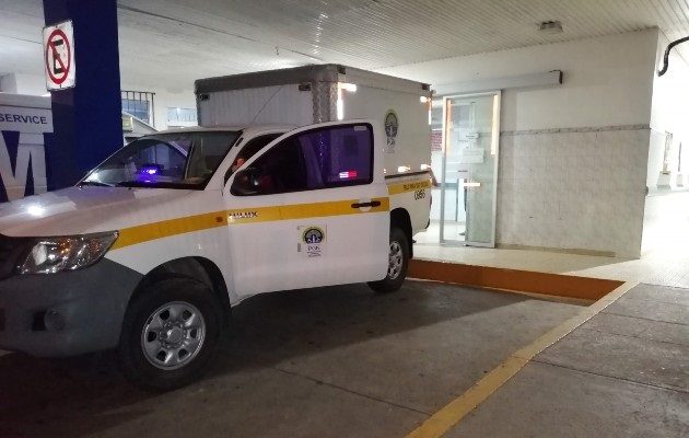 La Policía Nacional aprehendió a un hombre de 23 años el cual posteriormente fue puesto a disposición de la Fiscalía de Homicidio y Femicidio. Foto: Eric Montenegro 