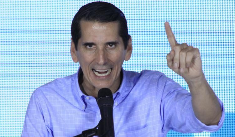 Miembros del partido cuestionan la falta de liderazgo de Rómulo Roux. Foto: Archivo