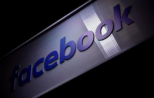 El propio consejero delegado y cofundador de la red social, Mark Zuckerberg, pidió disculpas públicamente por apagón. Foto: EFE