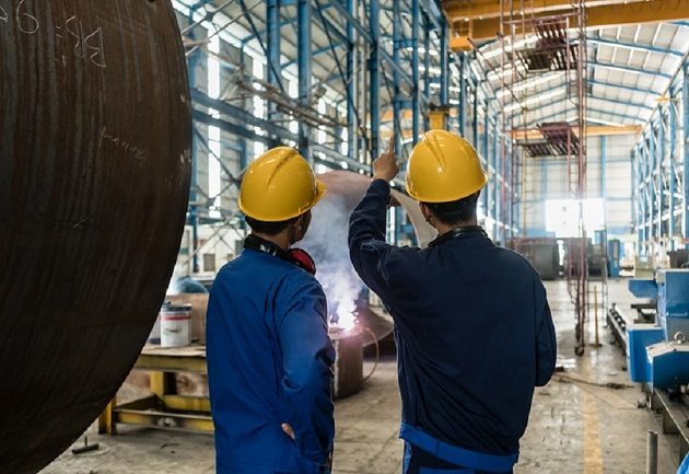 El costo de electricidad es una de esas "distorsiones" de la economía que afecta al sector productivo. Archivo