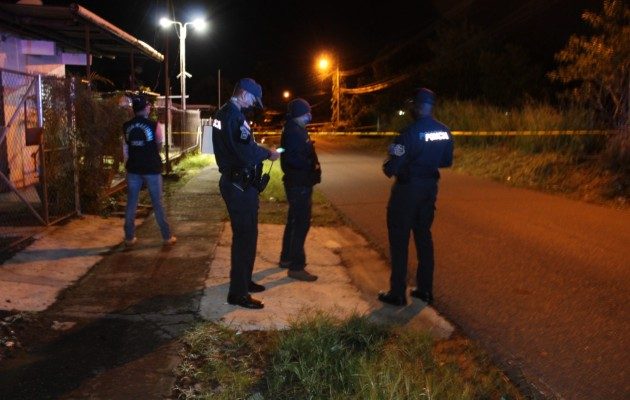 Hasta ahora se conoce que, además del arma blanca, el homicida utilizó un objeto contundente para cometer el hecho. Foto: Mayra Madrid