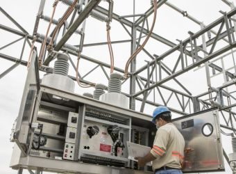 Se prevé la inversión de millones de dólares para reforzar el sistema eléctrico nacional, con el fin de aumentar su capacidad. Foto: Archivo