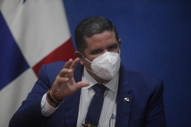 El ministro Juan Manuel Pino remarcó que toca fortalecer las acciones contra el narcotráfico. Foto: EFE