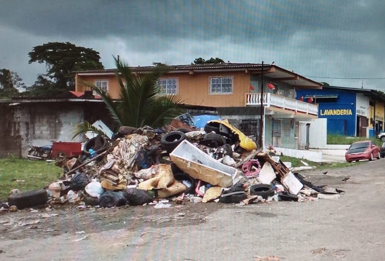 Hay una crisis con la recolección de los desechos sólidos en el distrito de Colón. Foto: Diomedes Sánchez  