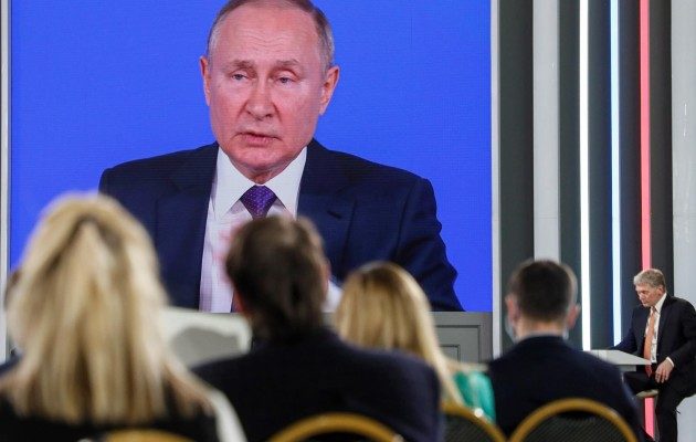 "A veces parece que vivimos en mundos diferentes", lamentó el presidente ruso, Vladímir Putin. Foto:EFE