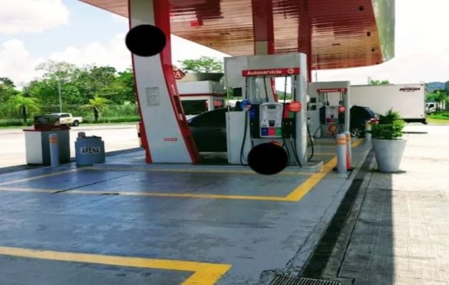 Luego del ataque los agresores se dieron a la fuga por la vía rápida. Foto. Diomedes Sánchez