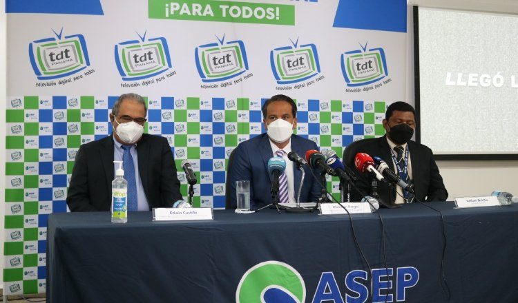 La era digital de la radio y televisión digital fue regulada en 2009 y luego del impás de la pandemia, las etapas continúan anunciaron directivos de la Asep, este martes. Foto: Cortesía Asep