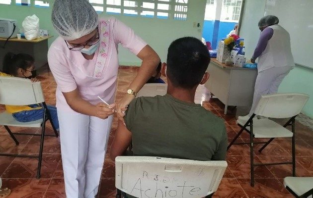 El 52.81% de los reportes de la vacuna de Pfizer fueron eventos clasificados como moderados. Foto: Foto Minsa