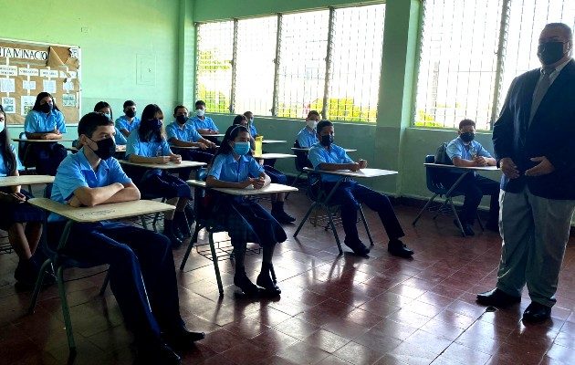 Este lunes culmina retorno progresivo a las aulas tras dos años de cierre de los planteles por la pandemia de la covid-19. Foto: Cortesía Meduca