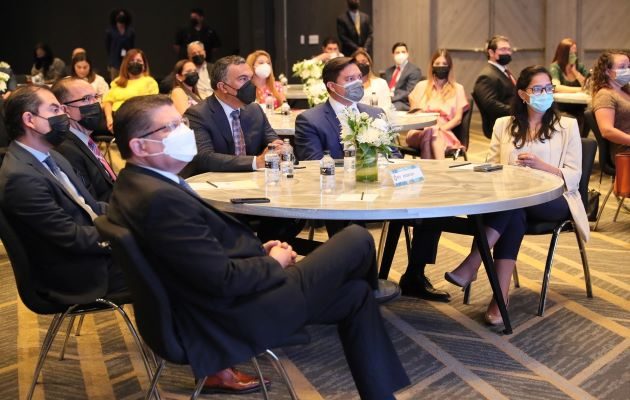 Lo planteado fue expuesto durante la presentación de los retos presentes y futuros de la plaza bursátil panameña, realizada por la Superintendencia del Mercado de Valores (SMV). Foto: Cortesía MEF