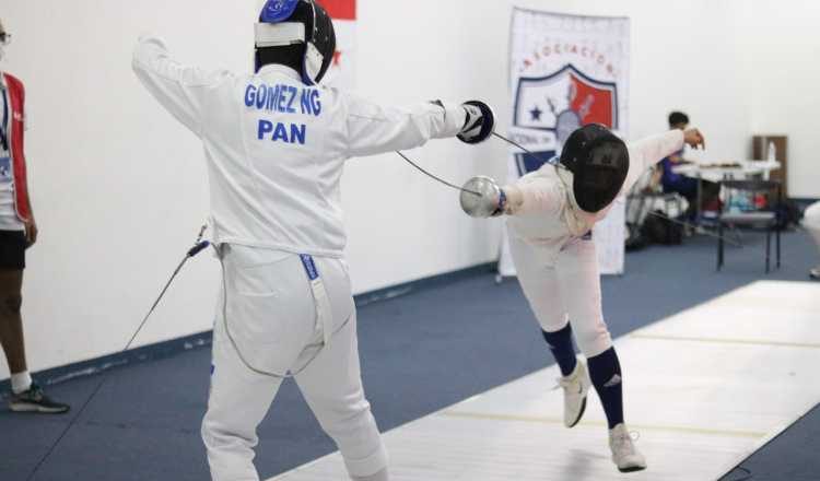 En la competencia participaron atletas de varias categorías. Cortesía/Esgrima